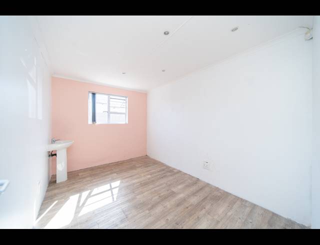 318M² OFFICE FOR SALE IN NAHOON